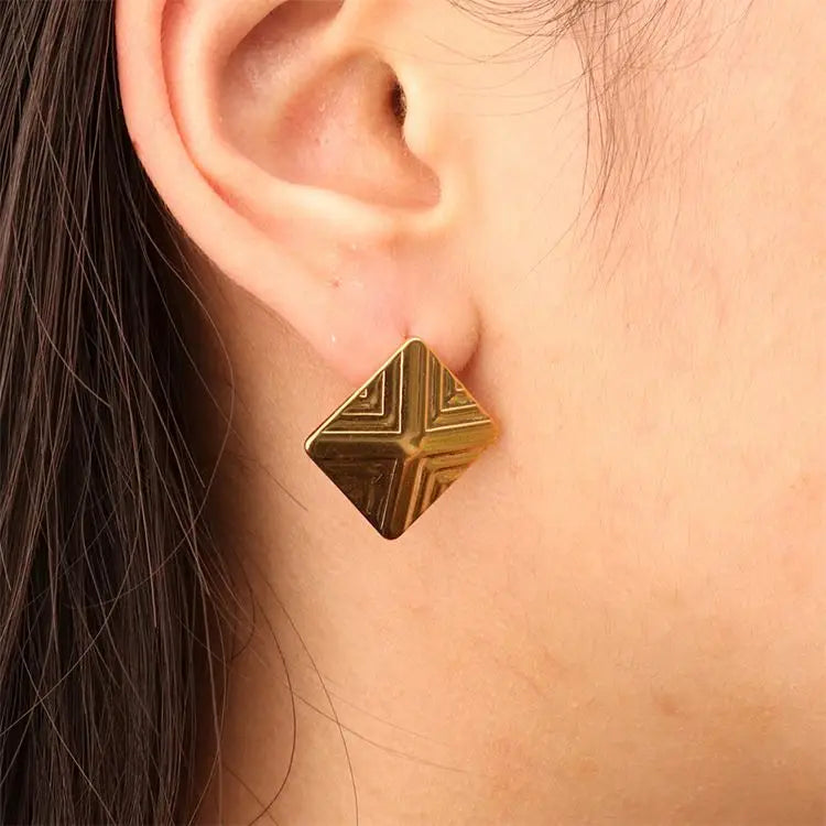 Chris April 316L Stainless Steel PVD Plated Rhombus Palace Style Chunky Stud Earring