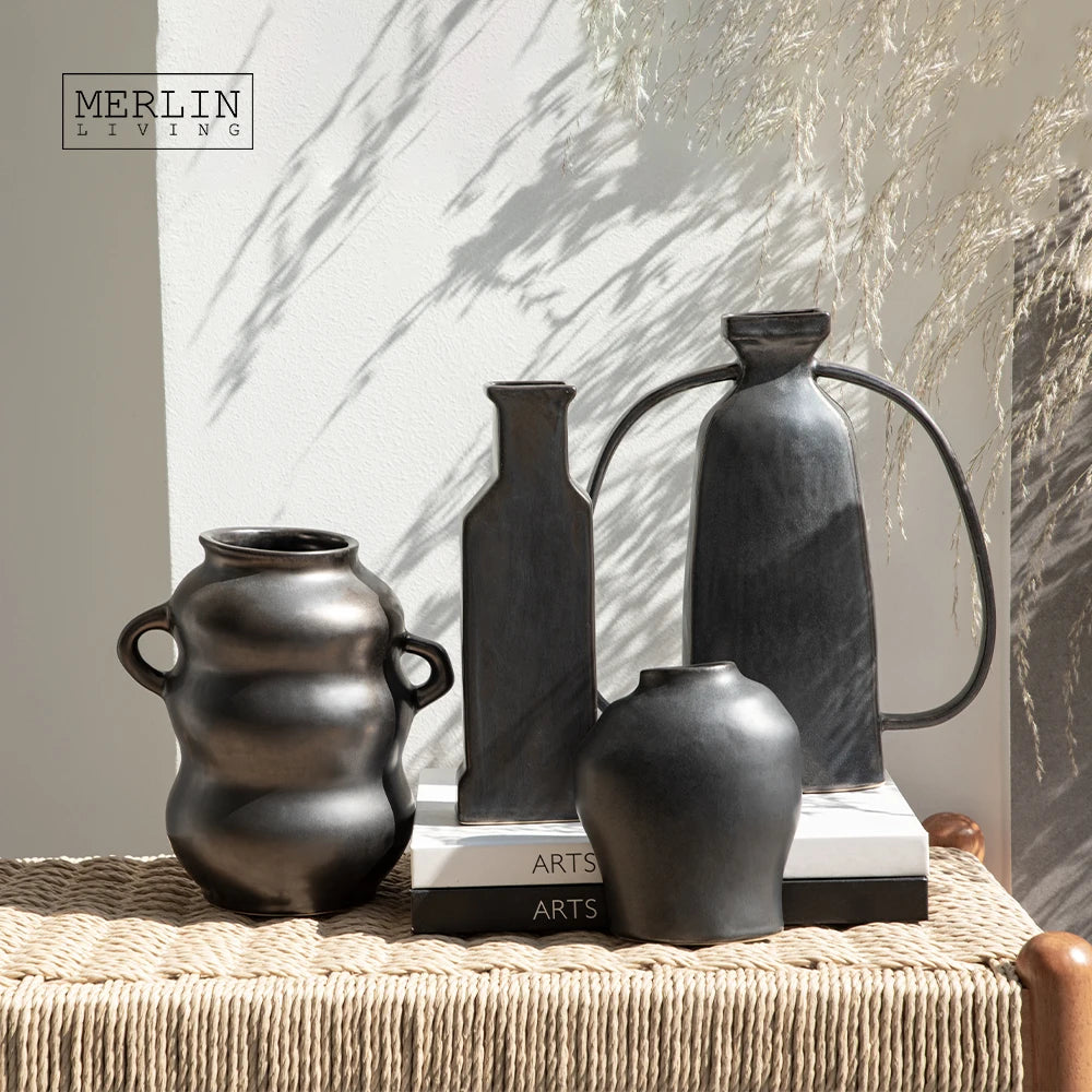 Merlin Living Luxury Vase Unique Shape Ceramic Vase Black Matte Vase Living Room Accessories Chaozhou Factory Wholesale