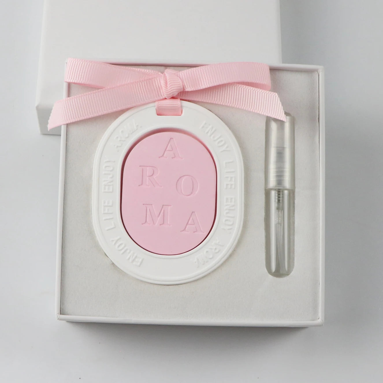Color Matched White Pink Hanging Car Wardrobe Air Freshener Home Scented Ceramic Aroma Porcelain Flower Essential Oil Diffuser