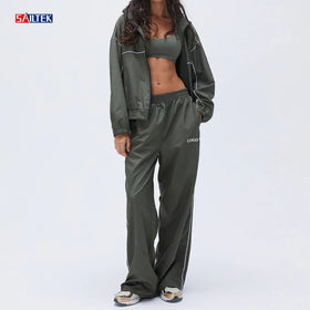 New Arrivals Women Clothing Wholesale Tracksuit Zip up Hoodie and Sweat[ants 2 Piece Set Custom Nylon Windbreaker Jogging Suits