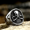 SS8-880R Fashion Personality Pirate Skull Punk Woman Man Ring Stainless Steel Retro Fashion Ring