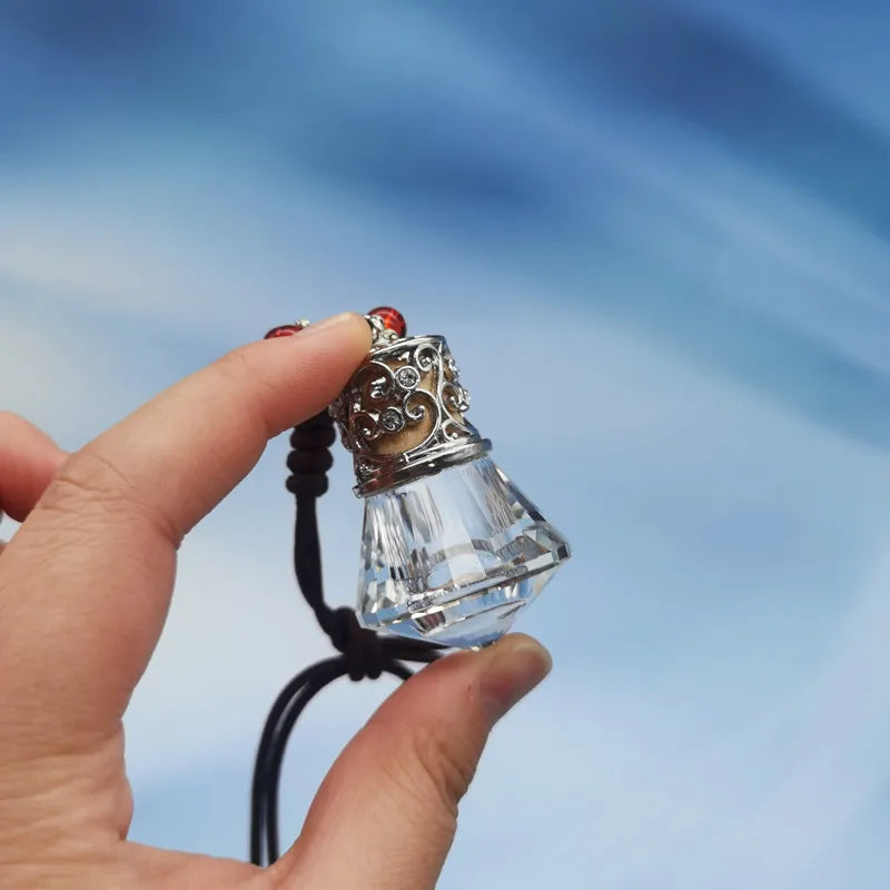 3ml Car Perfume Empty Bottle clear Crystal Car Perfume Bottle with Box Car Pendant Glass Perfume Empty Hanging Bottle