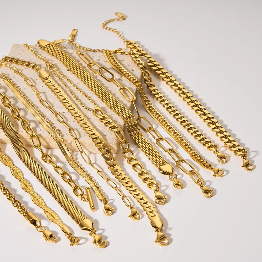 Wholesale Latest Fashion Stacked Low Price18k Gold Plates Titanium Stainless Steel Chian Jewelry Bracelet Set