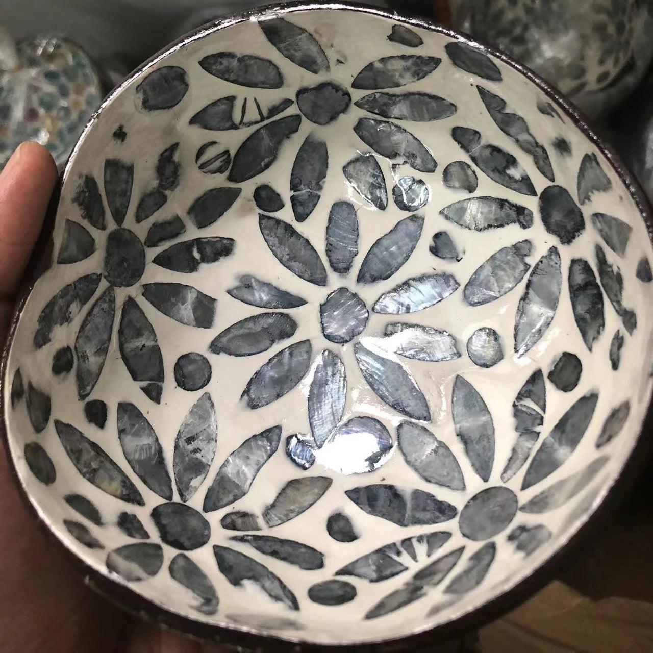 Wholesale Mother of Pearl Dinnerware Set Coconut Shell Bowl