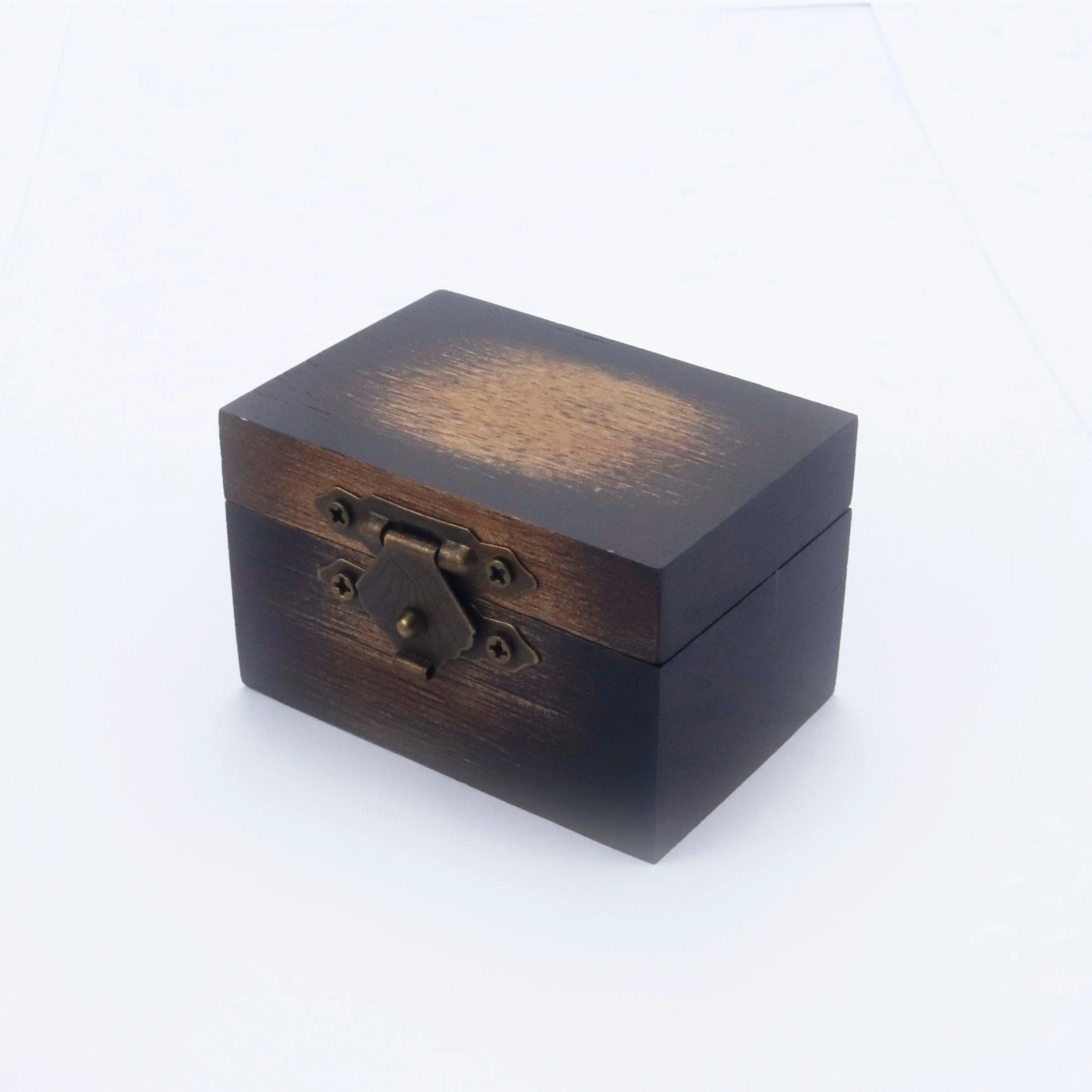 Poya Custom Logo Vintage Square Koa Wood Elegant Buckle Closure Jewelry Box for Wedding Engagement Ring