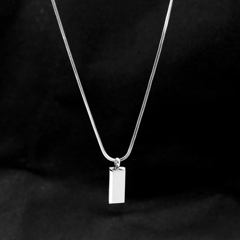 New Fashion Stainless Steel Engraved Custom Letter Pendant Necklace Vertical Bar Pendant Charm Necklace