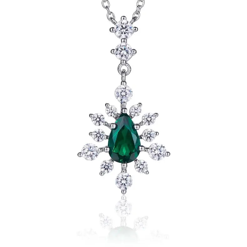 New Fashion Pear Shaped Cultivated Emerald Zambian S925 Silver Platinum Plated 0.73ct Necklace Vintage love Gift