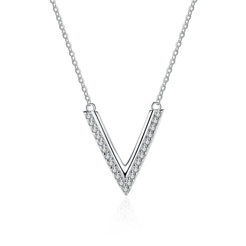 2023 New Fashion Letter-Style Moissanite Diamond Pendant V-shaped 925 Sterling Silver Necklace for Women