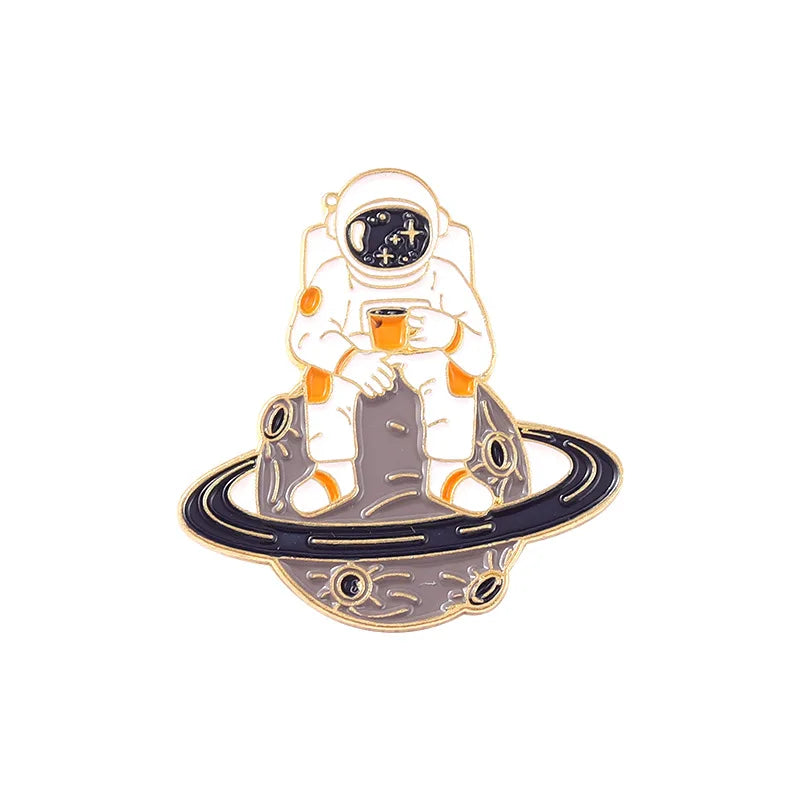 Custom Factory Metal  Wholesale Astronaut Brooch Clothing Backpack Hats Bags Enamel Lapel Pin