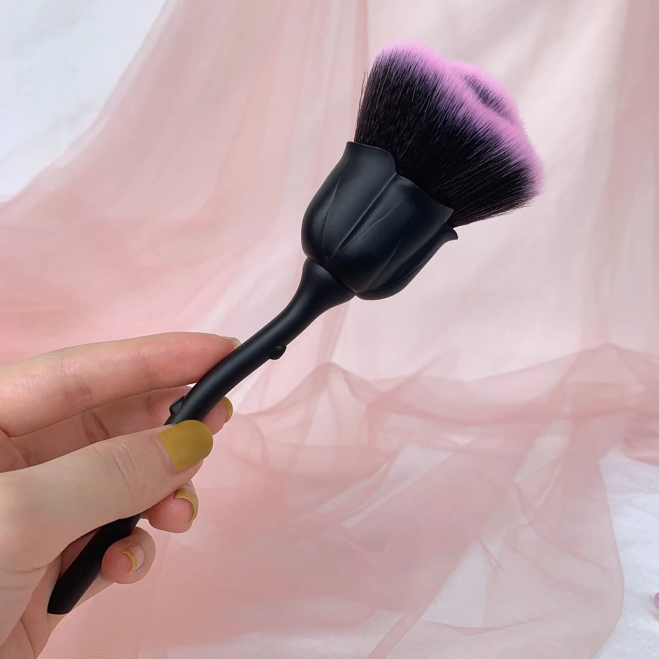 Wholesale New Nail Art Tool Cleaning Brush Dust Brush Beauty New Produce Rose Flower Nail Brush