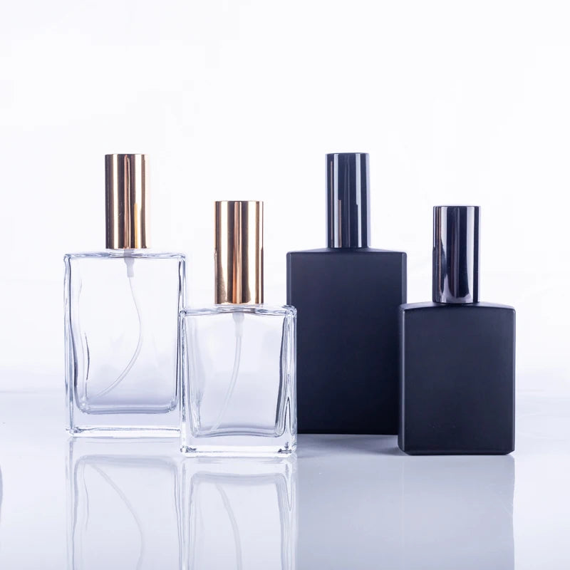 Wholesale Empty clear 50 ml Glass Perfume Spray Bottle with Pump Perfume Bottle Screw Neck