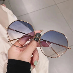 2023 Fashionable New Irregular Uv400 Sunglasses Ladies Personalized Streetwear Luxury Sunglasses Women