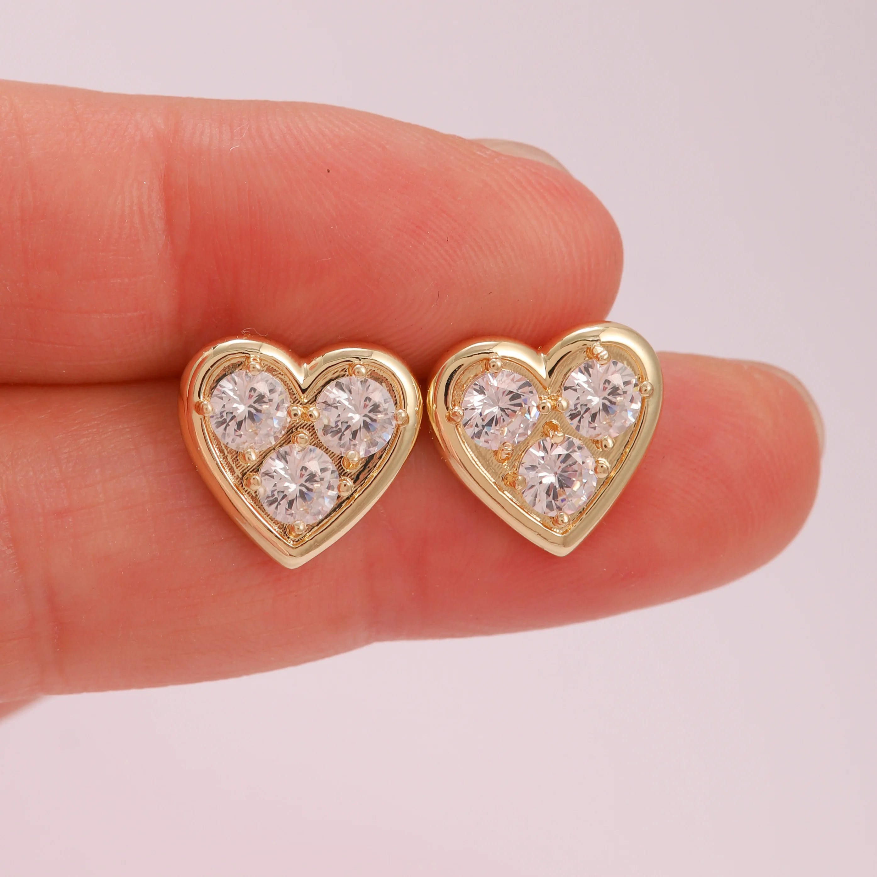 JZT Mini Heart Fashion Stud Earrings Exquisite Fashion Brass with Gold-Plated Inlaid Cubic Zirconia for Girls and Children