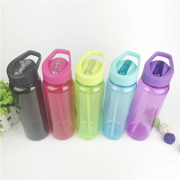 Clear Water Bottles 700ML Plastic Flip Top Lids Sports Straw Bottle With Handle Food Grade