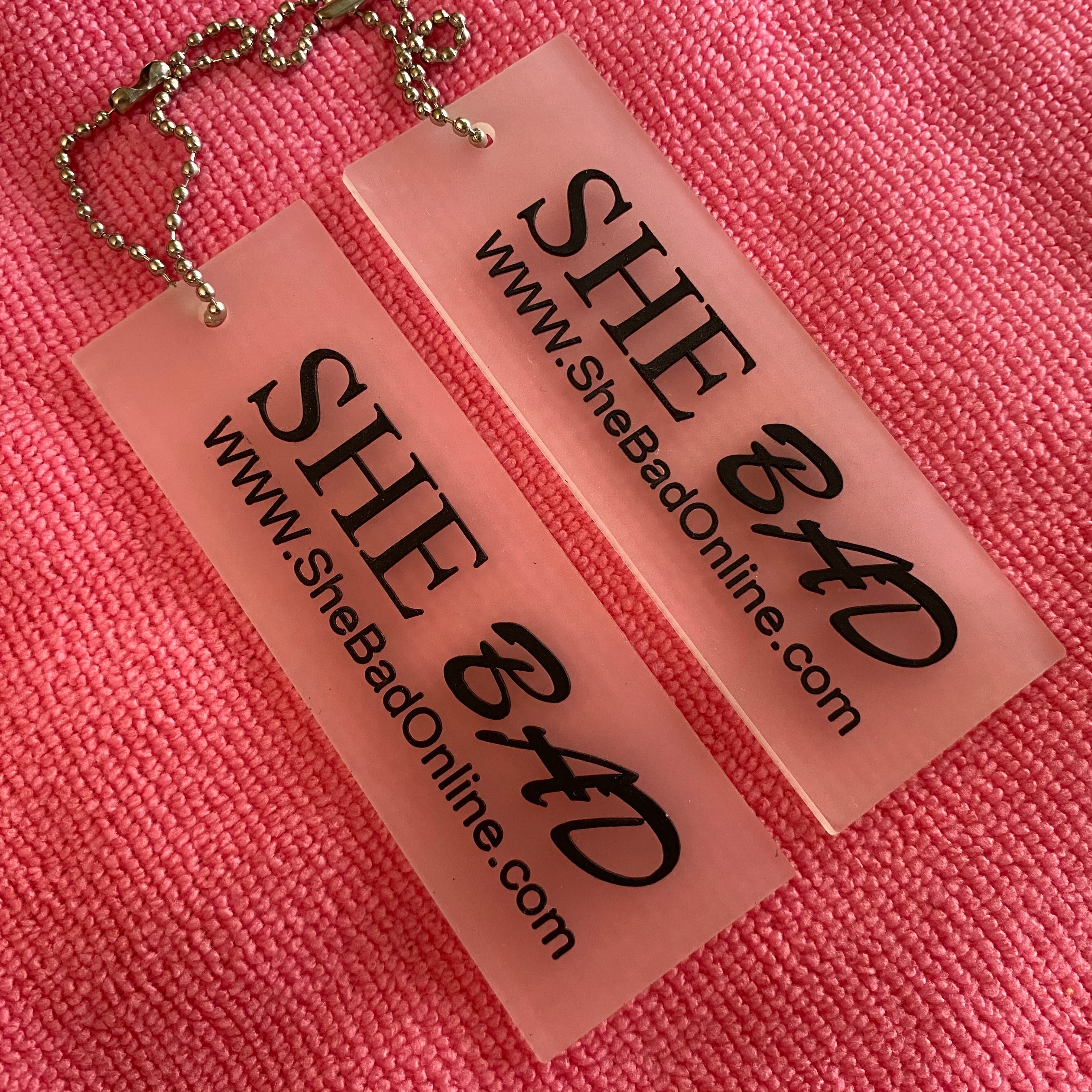2mm Thickness Company logo Transparent Rubber Swing Tagdurable Soft clear PVC Rubber Hangtag for Clothing