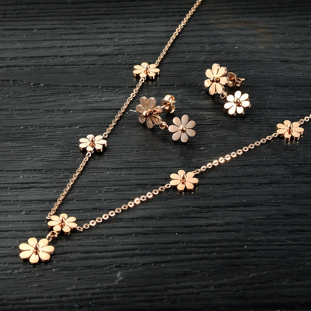 Wholesale 2025 Fashion Stainless Steel Hawaiian Jewelry Sets Flower Earrings Necklace for Women's Wedding Perfect Gift Idea