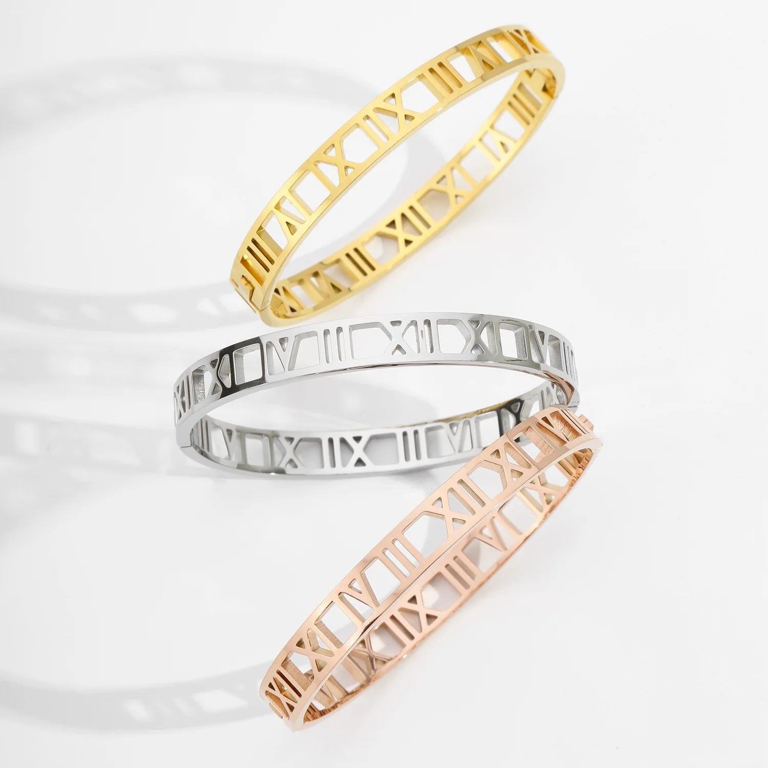 Classic 4 6 8mm Titanium Steel Roman Bangle Tarnish Free IP 18k Gold No Fade 316L Stainless Steel Roman Numeral Bangle for Women