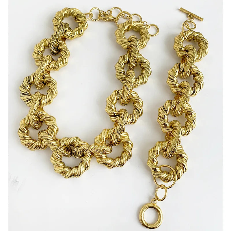 Kaimei 2022 Fashion Women's Vintage Geometric Wedding 18K Gold Plated Zinc Alloy Link Bracelets & Bangles