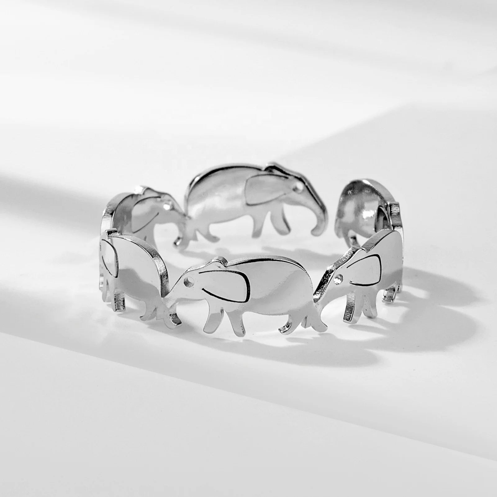 Lovely Elephant Open Ring for Women Stainless Steel Adjustable Rings Fashion Cute Animal Jewelry Gift for Friends