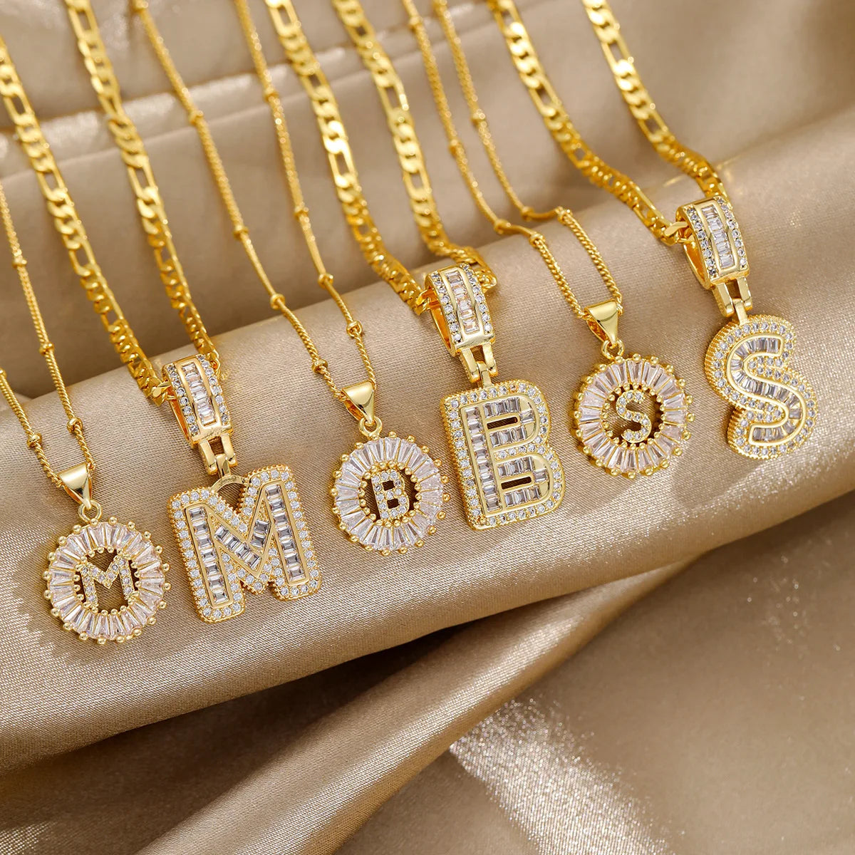 Elegant Sentimental Gift Golden A-Z Alphabet Pendant Sparkling Faux Zircon Necklace 2-Pack Initial Letter Necklace Set