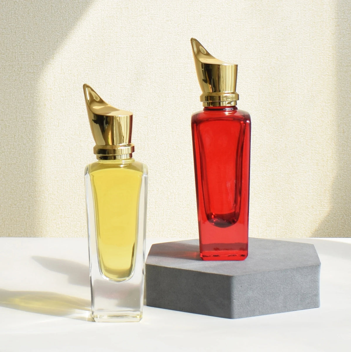 Glass Perfume Bottle Thick 50ml Luxury Perfume Spray Bottle Unisex Empty Perfume Bottle