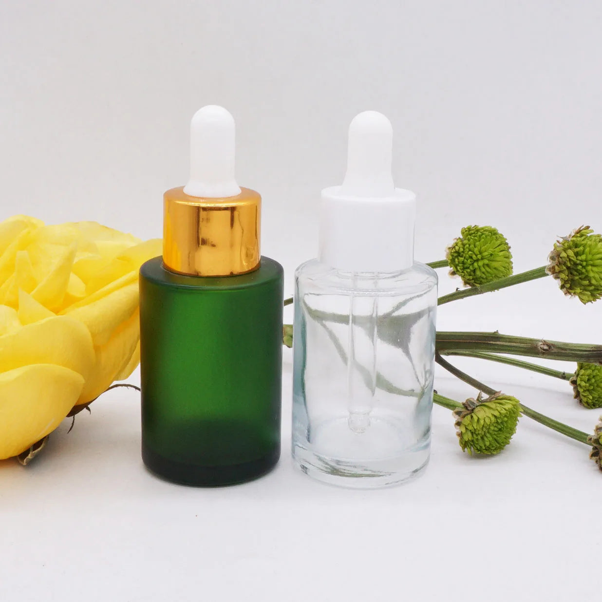 1oz 30ml Flat Shoulder Green Frosted Matte Cosmetic Serum Dropper Bottle with Gold Aluminum Dropper