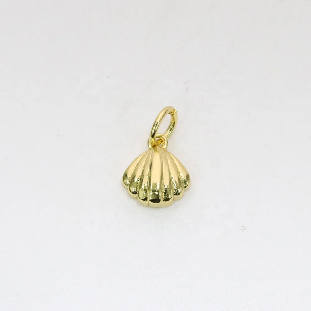 18K Brass Gold Plating Shell Shape Children's Charm Pendant Trendy for Wholesale Price