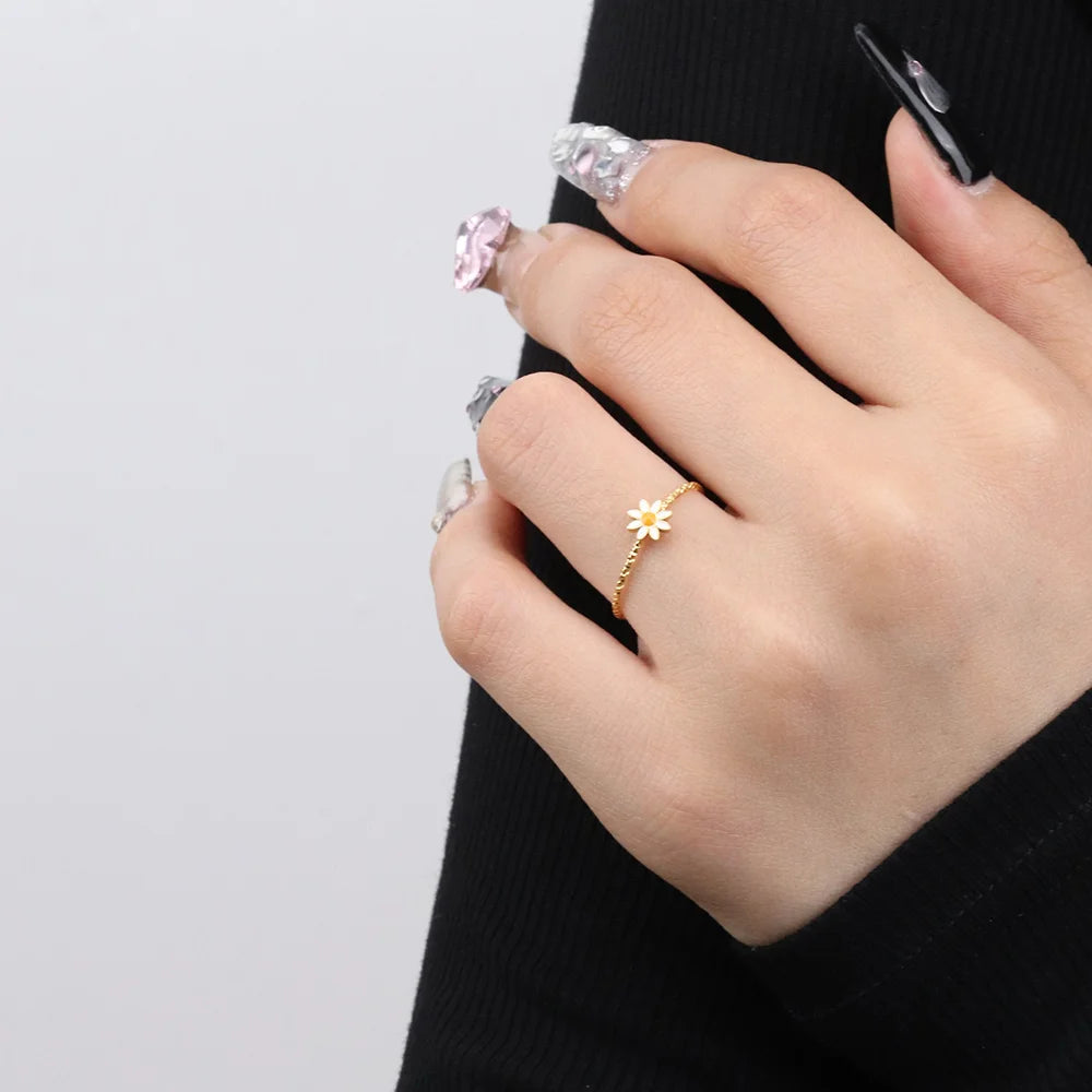 Chris April Factory 316L Stainless Steel Delicate Daisy Embroidery Thin Pinky Rings