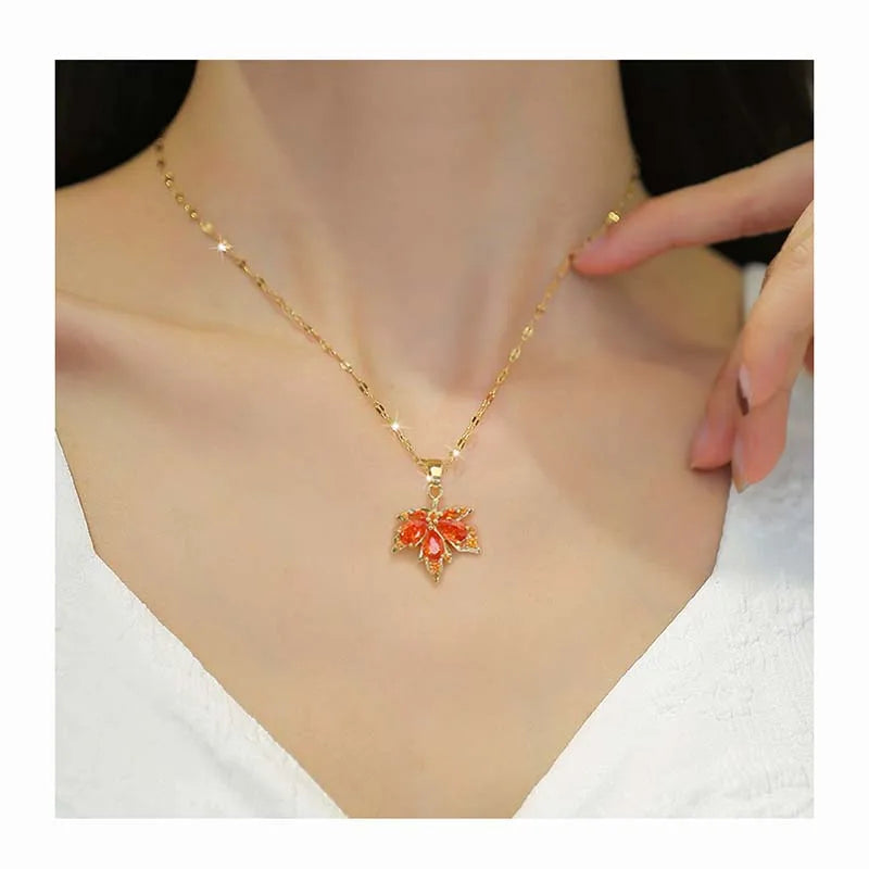 Luxury Maple Leaf Banquet Wedding Necklace Celebrity Red Crystal Rhinestone Titanium Stainless Steel Chain Pendant Necklace