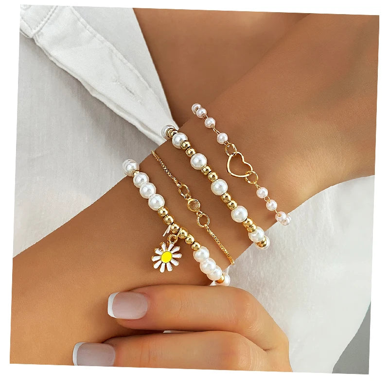 4Pcs/Set Trendy Pearl Bracelet Love Beaded Bracelet Set for Women Jewelry Wholesale