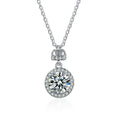 S925 Silver Classic Round Crown Mosan Necklace for Female Diamond Clambone Chain Elegant Moissanite Jewelry