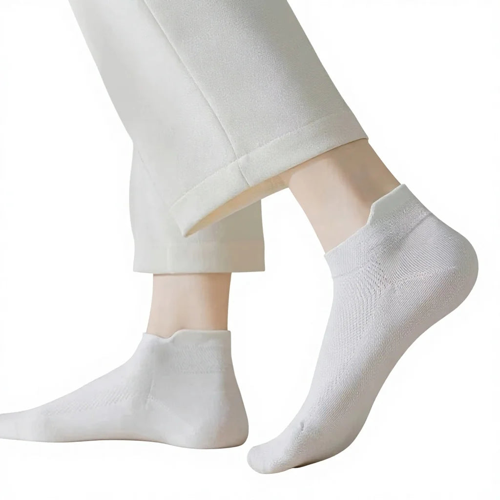 GI Crew Socks 100% Cotton Anti-Bacterial Knitted Thin Casual Regular Style Solid Color Non-Slip Summer for Men Women Body Logo
