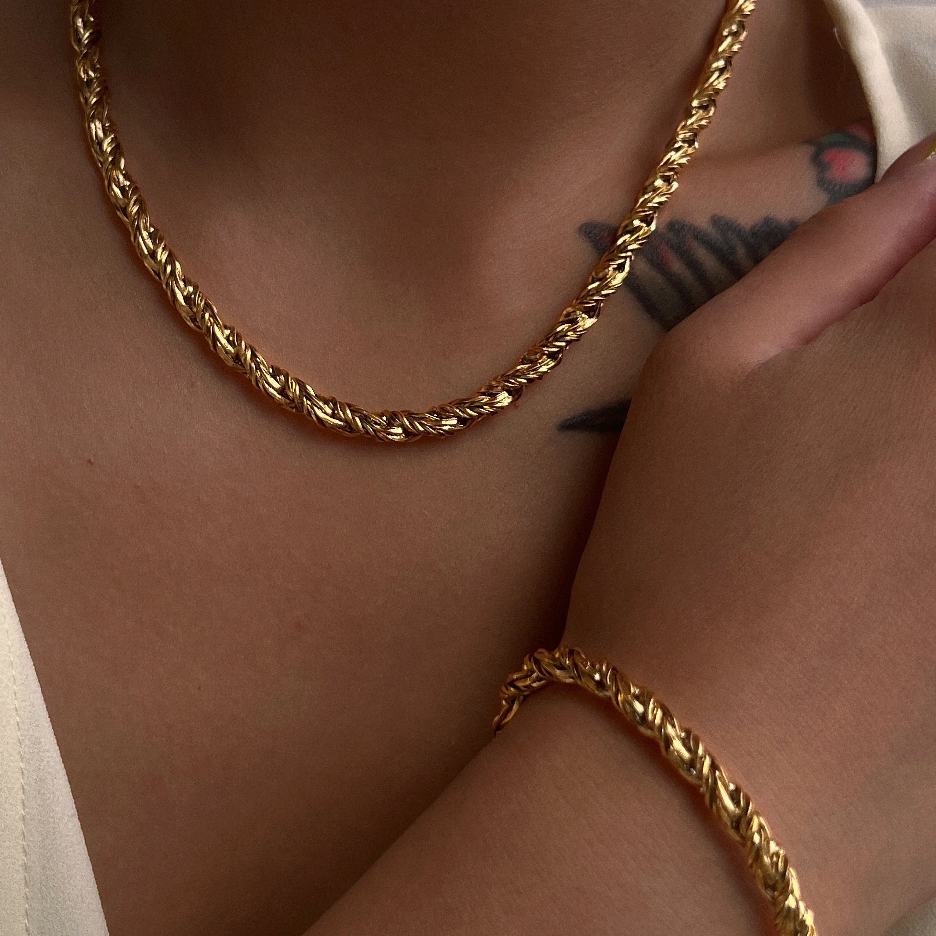2022 Dazan New Ins 18k Gold Plated Tarnish Free Stainless Steel 5mm Braided Twist Chain Waterproof Bracelet Necklace for Women