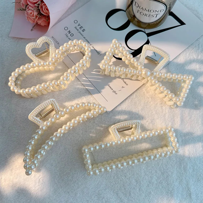 Wholesale Fashion Rectangle Bowknot Moon White Pearl Hair Claws for Women