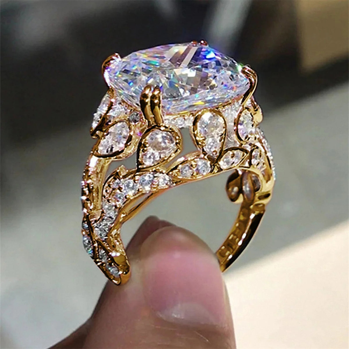 CAOSHI Eternity Trendy Women Cushion Cut Cubic Zirconia Ring Jewelry Flower Silver Plated 3A Diamond CZ Wedding Rings for Woman