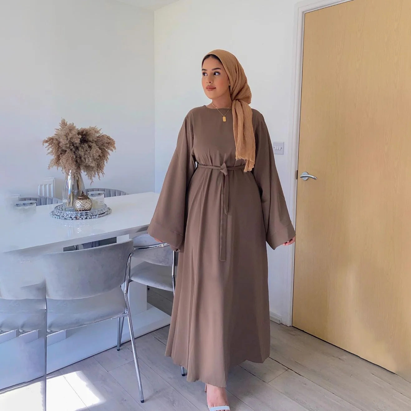 Latest Designs Arab Turkish Polyester Muslim Women Islamic Abaya Dresses Plain Color Pray Long Amber S-2XL