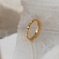 Wholesale New Design Fashion Simple Jewelry Stainless Steel Gold Plated Hammered Rings