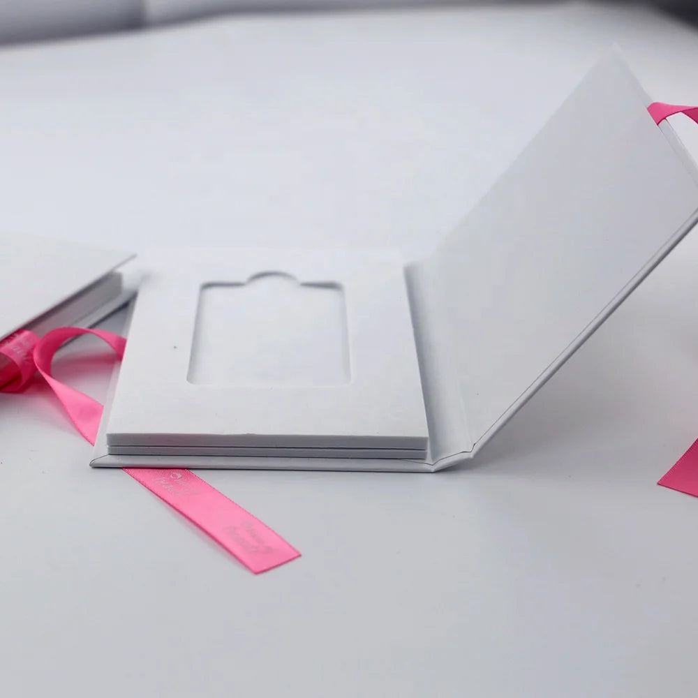 Custom White Luxury Cardboard Paper VIP Business Promotion Business Card Credit Card Packaging Boxes With Logo