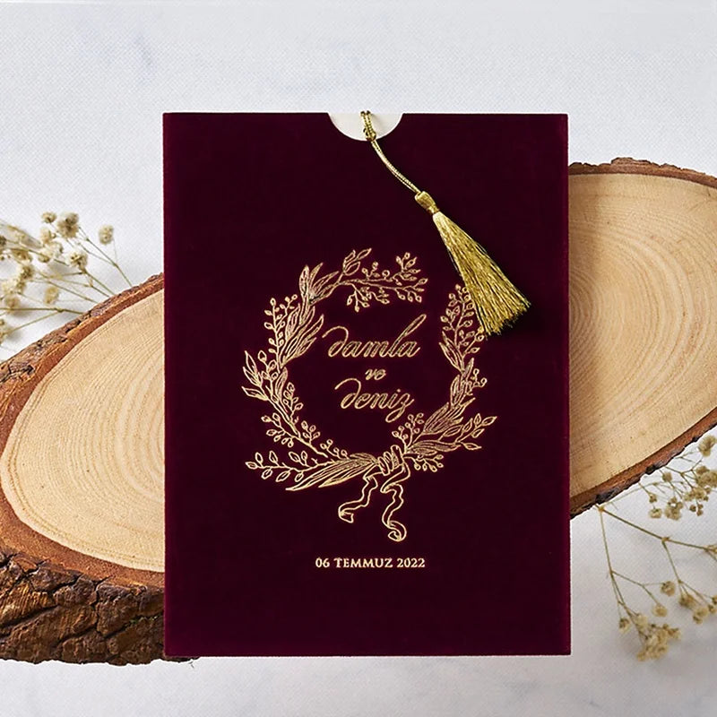 Latest Fancy Design Personalised Velvet Pocket Wedding Invitation with Tassel MegaBDM