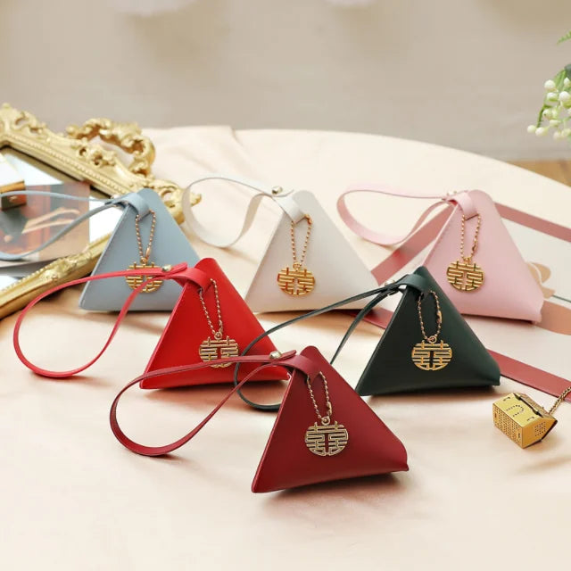 Wedding Candy Chocolate Case Leather Mini Wallet Holder Triangel Handbag Sweet Gift Boxes for Wedding