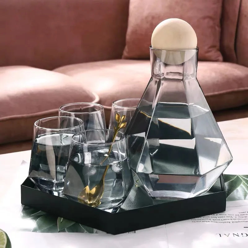 New Design Crystal Glass Pitcher Water Kettle Jug Carafe with Wood Ball Lid