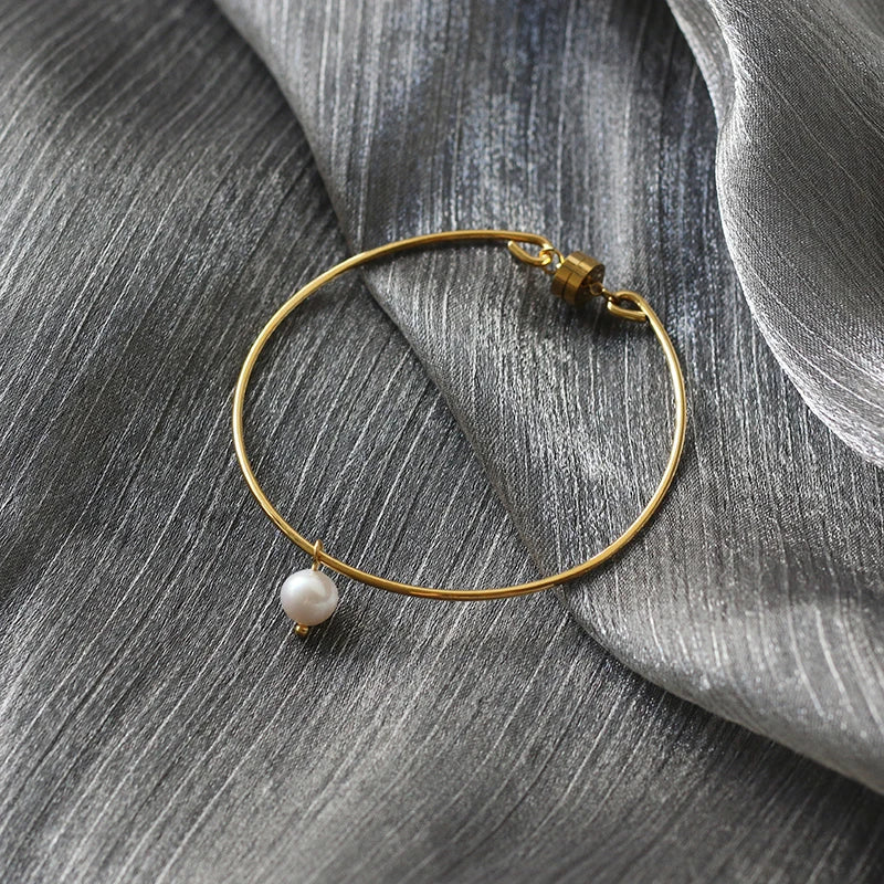 Popular Jewelry Stainless Steel Magnetic Bracelets Simple Female Cuff Bangle Fresh Water Pearl Charm Bracelet Bangle