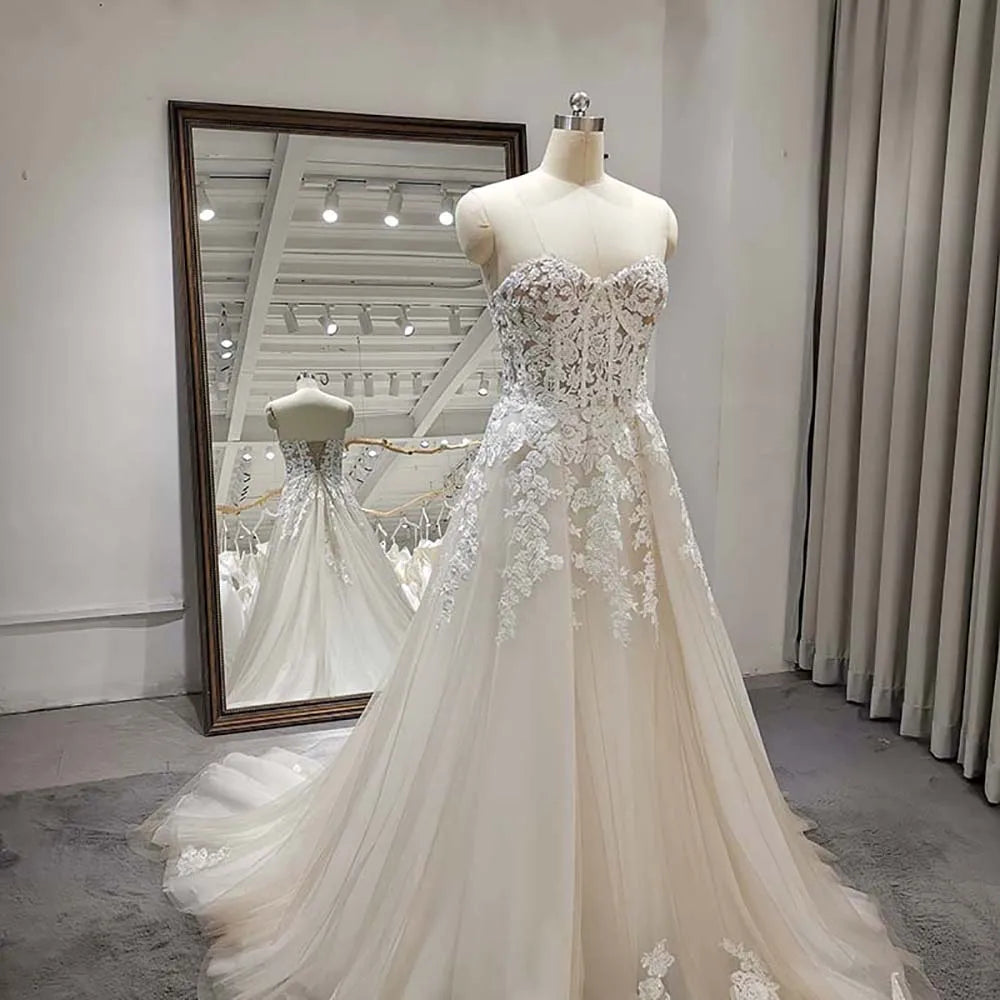 Luxury Lace Appliques Tulle A-Line Chapel Train Floor-Length Wedding Dresses for Women Jancember Rl183