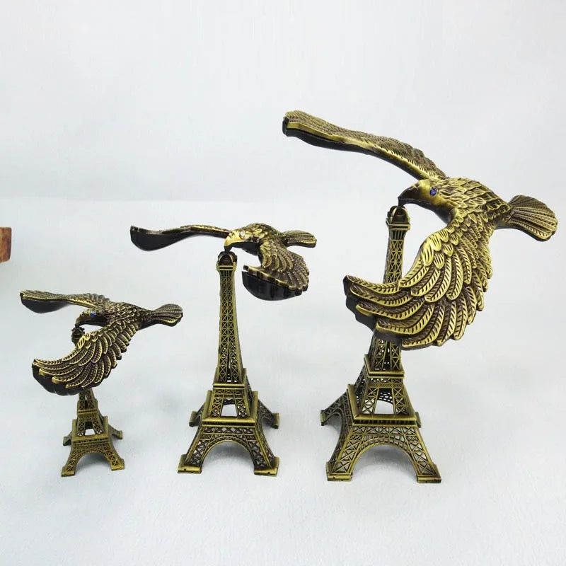Italian Suspension Ornament Anti Gravity Balance Eagle Tower Model Metal Handicrafts Desk Decorations Small Furnishings