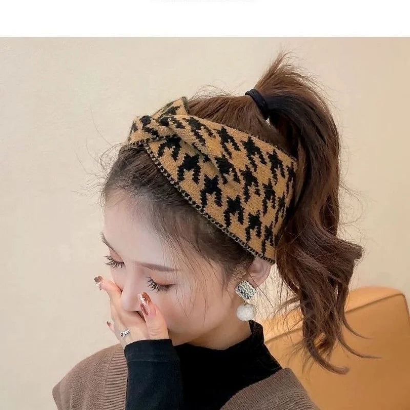 Autumn Winter Elegant Headband for Women Luxury Knitted Hair Bands Warm Band for Daily Use Multi-purpose Hair Styling Tools