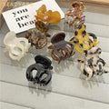 Wholesale Octopus Unique Fancy Girls Acetate Hair Claws 3cm Mini Small Jelly Color Hair Clips Clip for Women Thin Hair