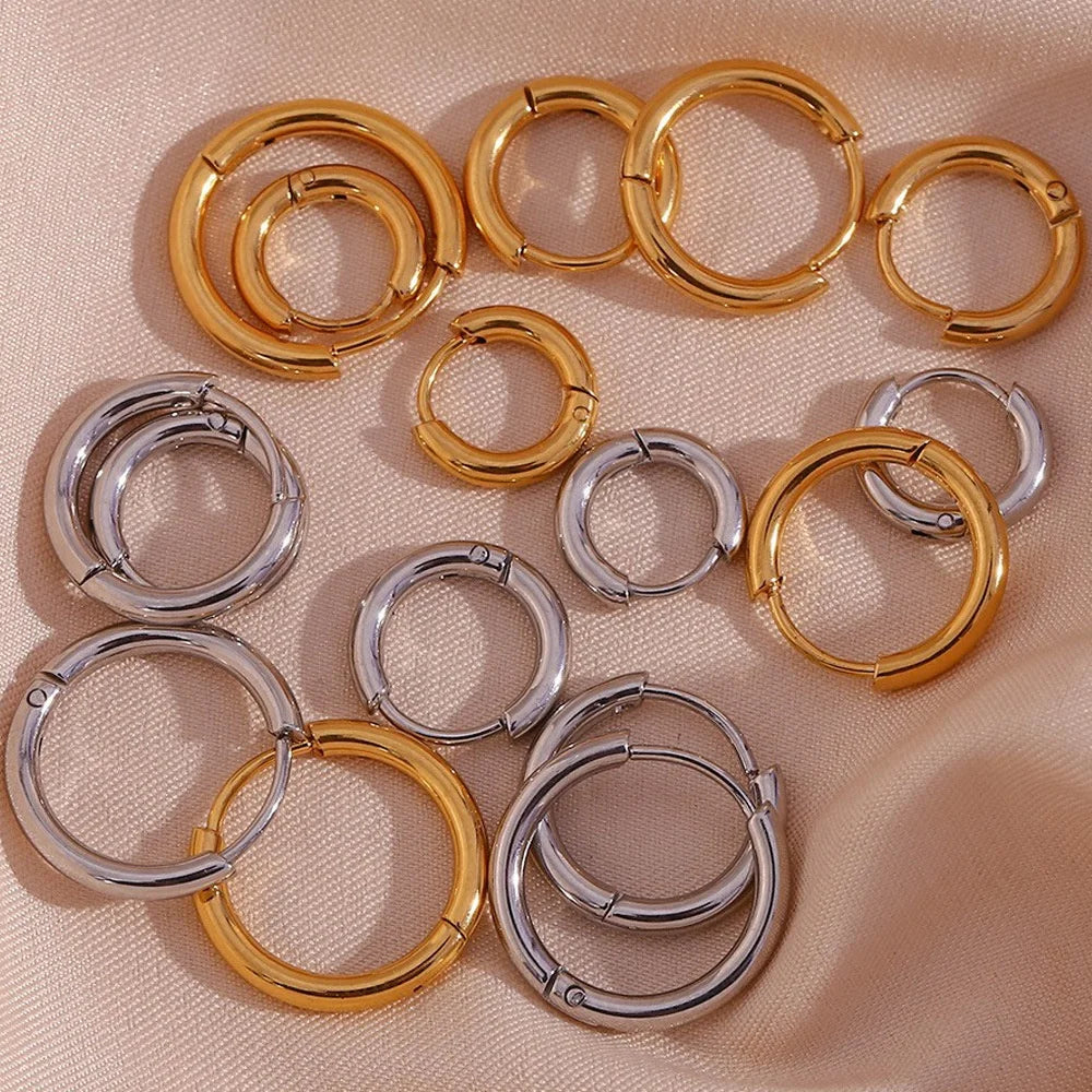 Minimalist Style Stainless Steel 18K Gold Plated Classic Hoop Earring Versatile Ear Buckle Solid Earrings Women Jewelry