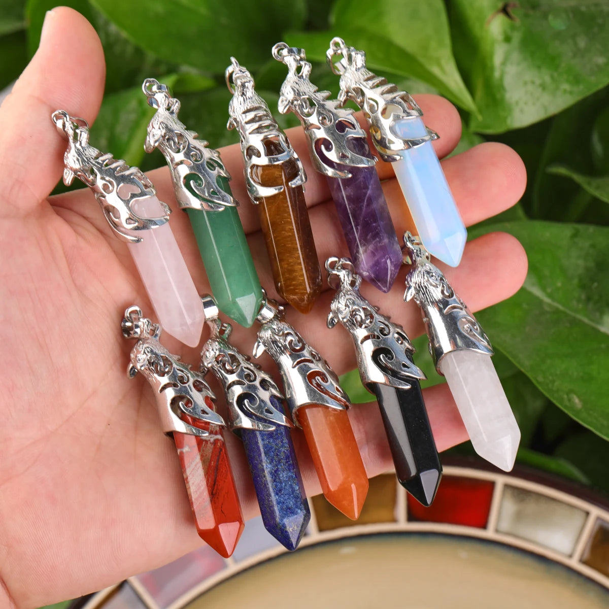 Vintage Children's Bohemia Antique Silver Plated Pendant Natural Point Crystal Hexagon Bead Wolf Charm Crafts Necklace DIY