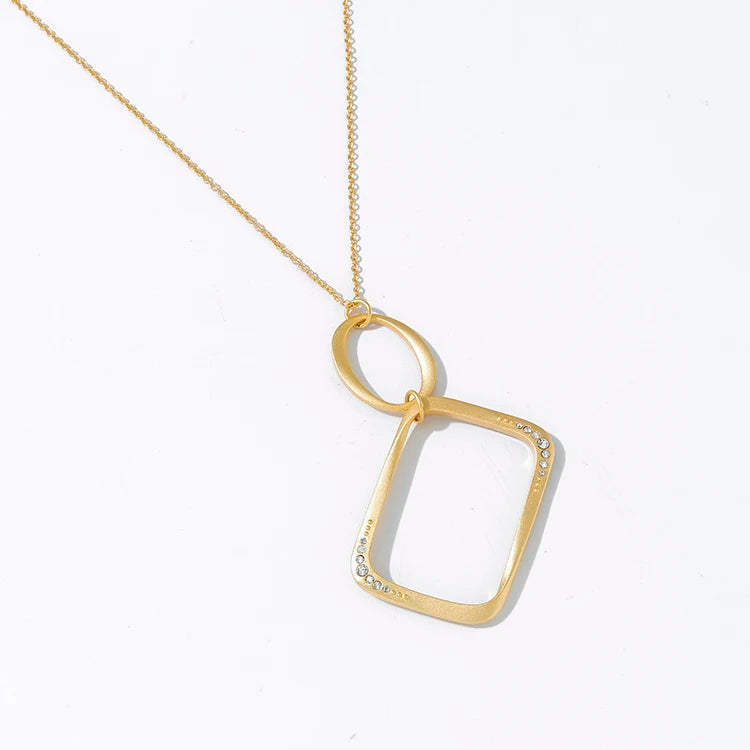 Trendy 18 k Solid Gold  Chain Necklace Customized Simple Dress Fashion Necklace Real Gold Jewelry for Women