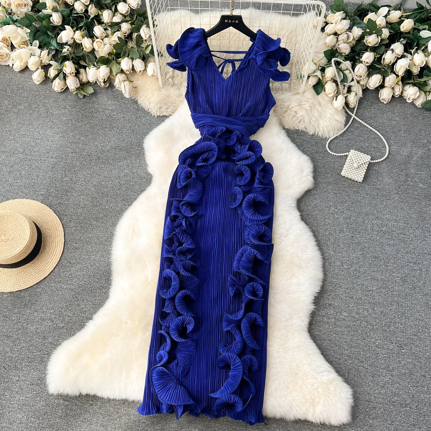 Wholesale Hot Sale Top Quality Women's Clothing Petals Solid Holiday V-Neck Slit Elegant Dress Women